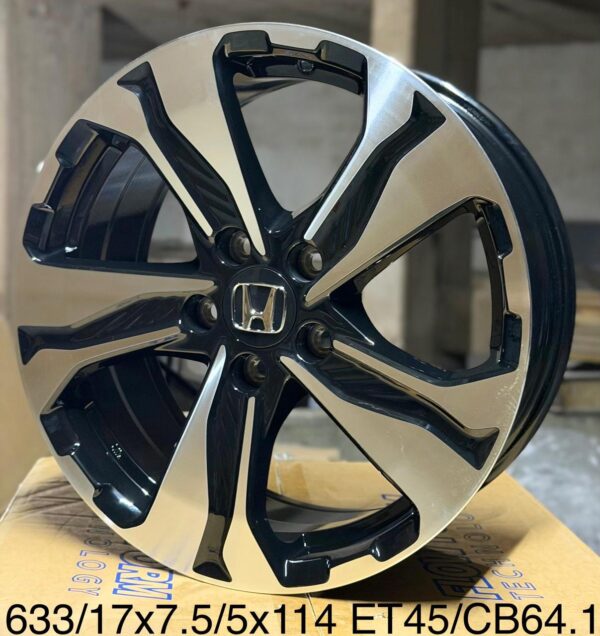 17x7.5/5x114