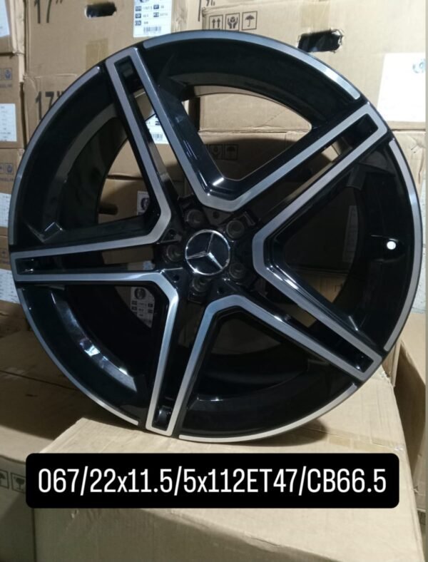 22x11.5/5x112